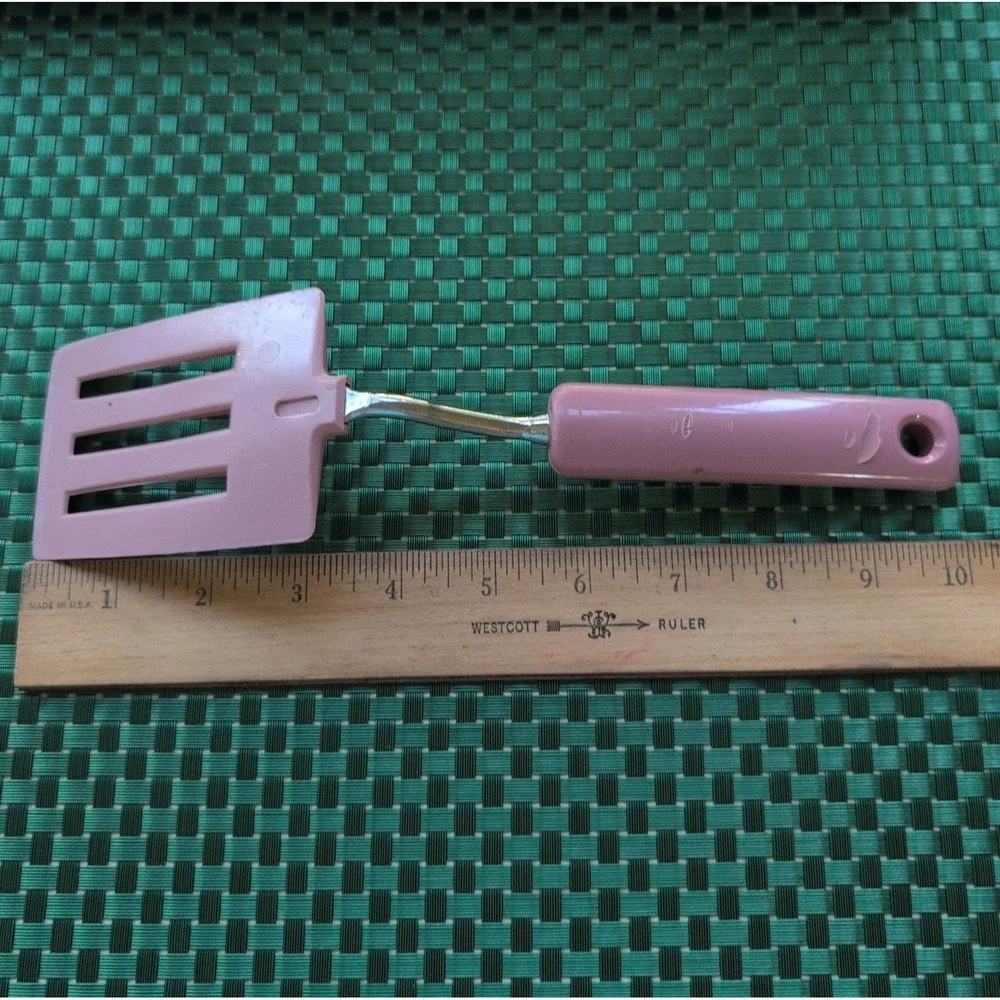 EKCO Spatula Slotted Pink Nylon Turner With Plastic Handle Vtg USA *Handle Melts